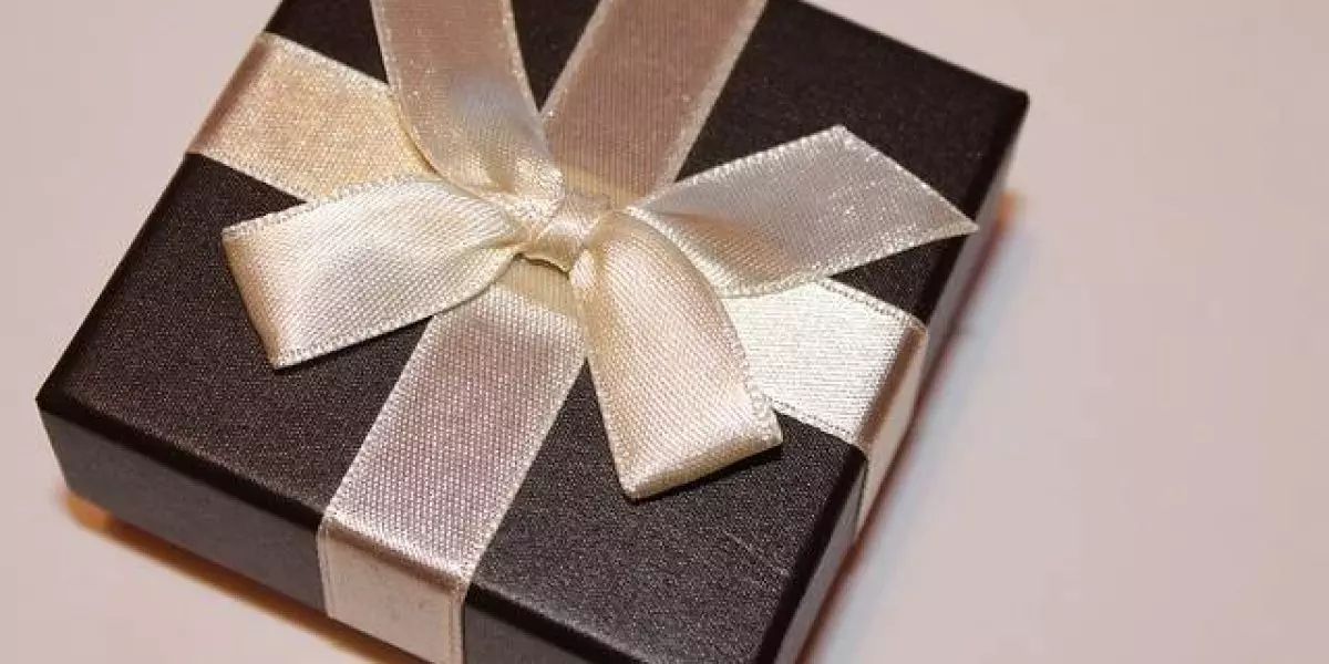 Gift box for a man